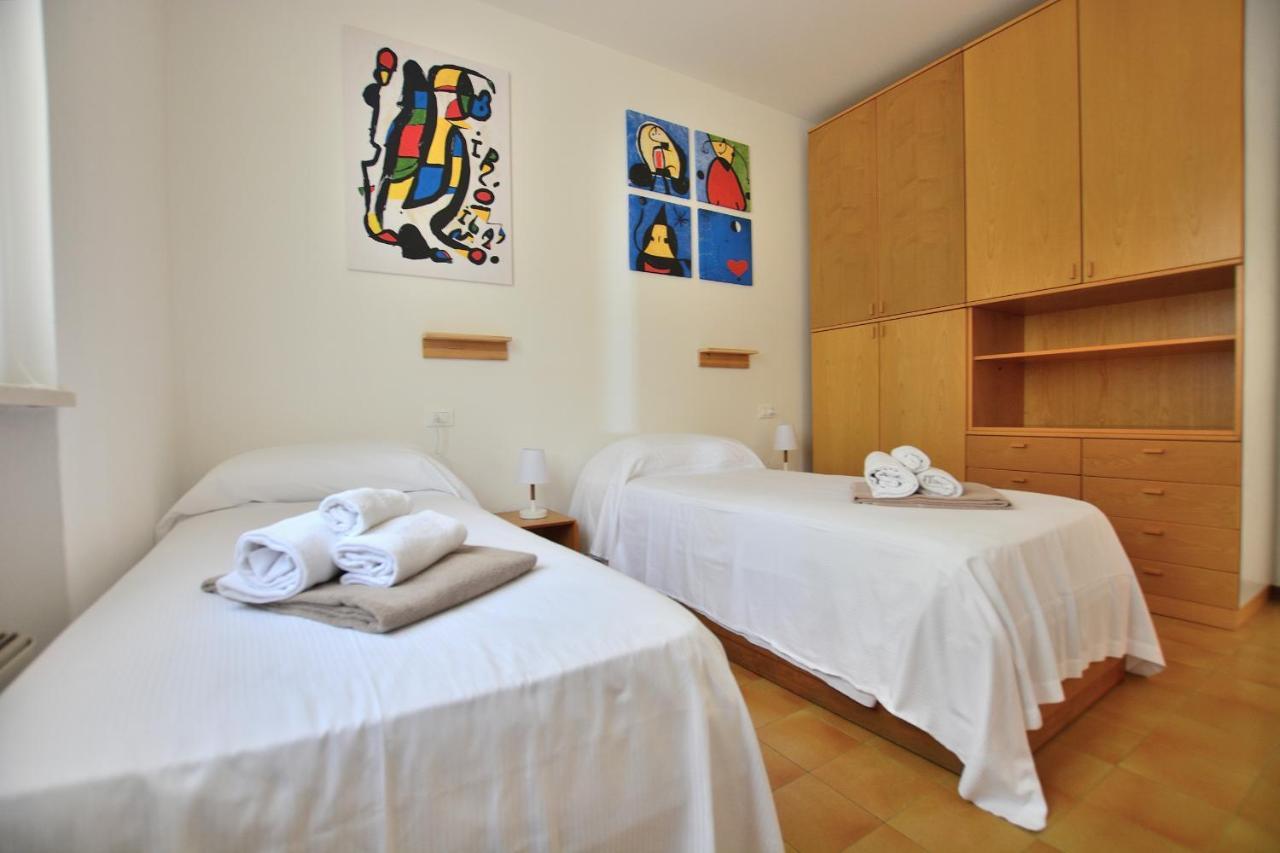 Apartment Joan Miro With Pool Μπαρντολίνο Εξωτερικό φωτογραφία